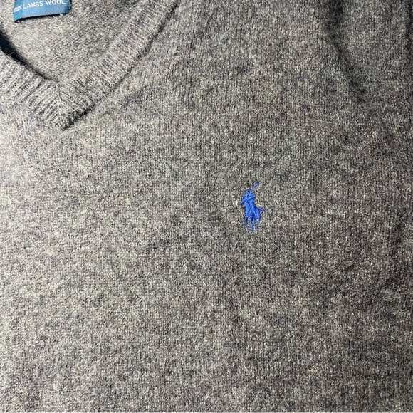 ❌SOLD❌Polo Ralph Lauren Charcoal Sweater Women's Large 100% Lambs Wool Pullover - Picture 2 of 4